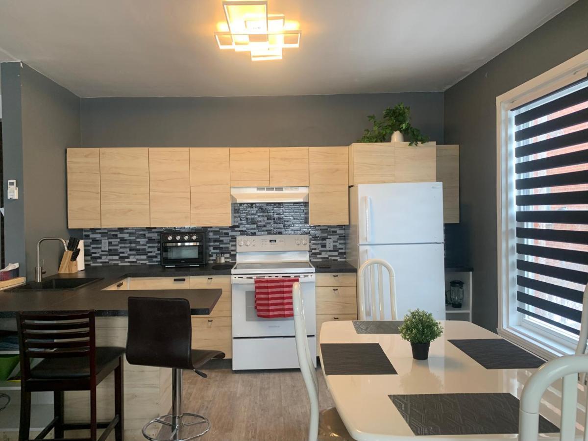 Le 2300 S Apartman Saint-Hyacinthe Kültér fotó